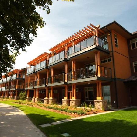 Watermark Beach Resort Osoyoos Exterior foto