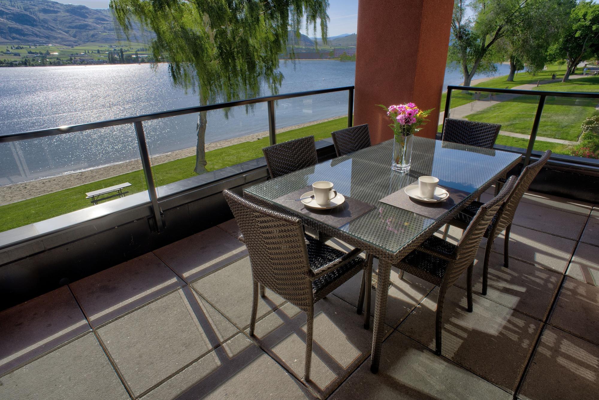 Watermark Beach Resort Osoyoos Exterior foto