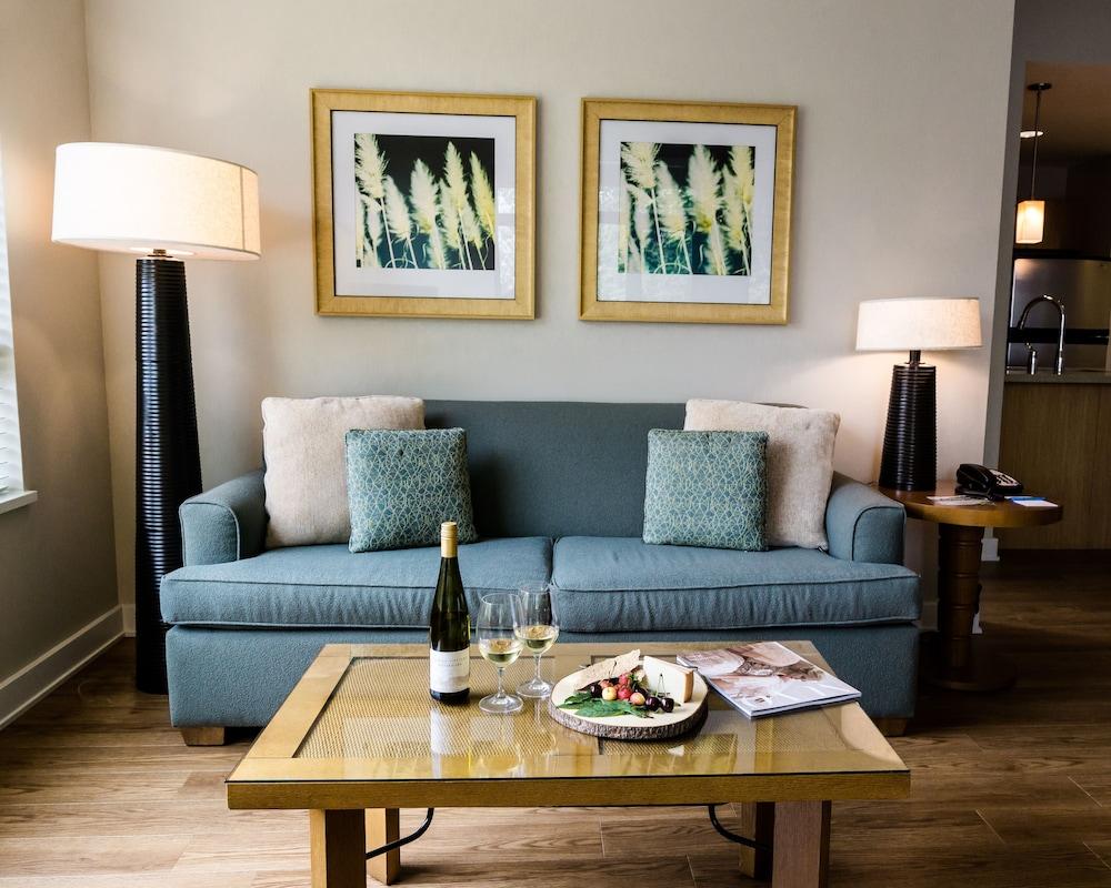 Watermark Beach Resort Osoyoos Exterior foto