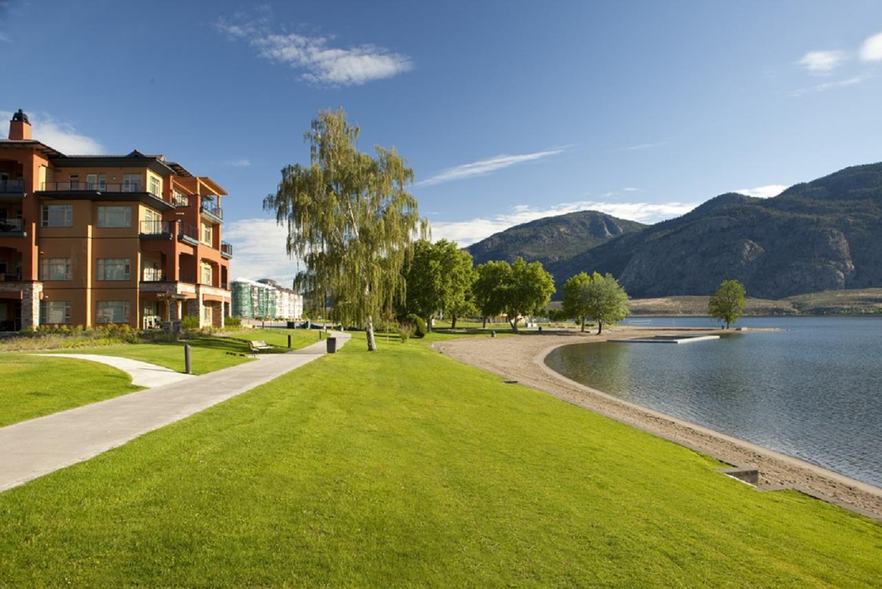 Watermark Beach Resort Osoyoos Exterior foto