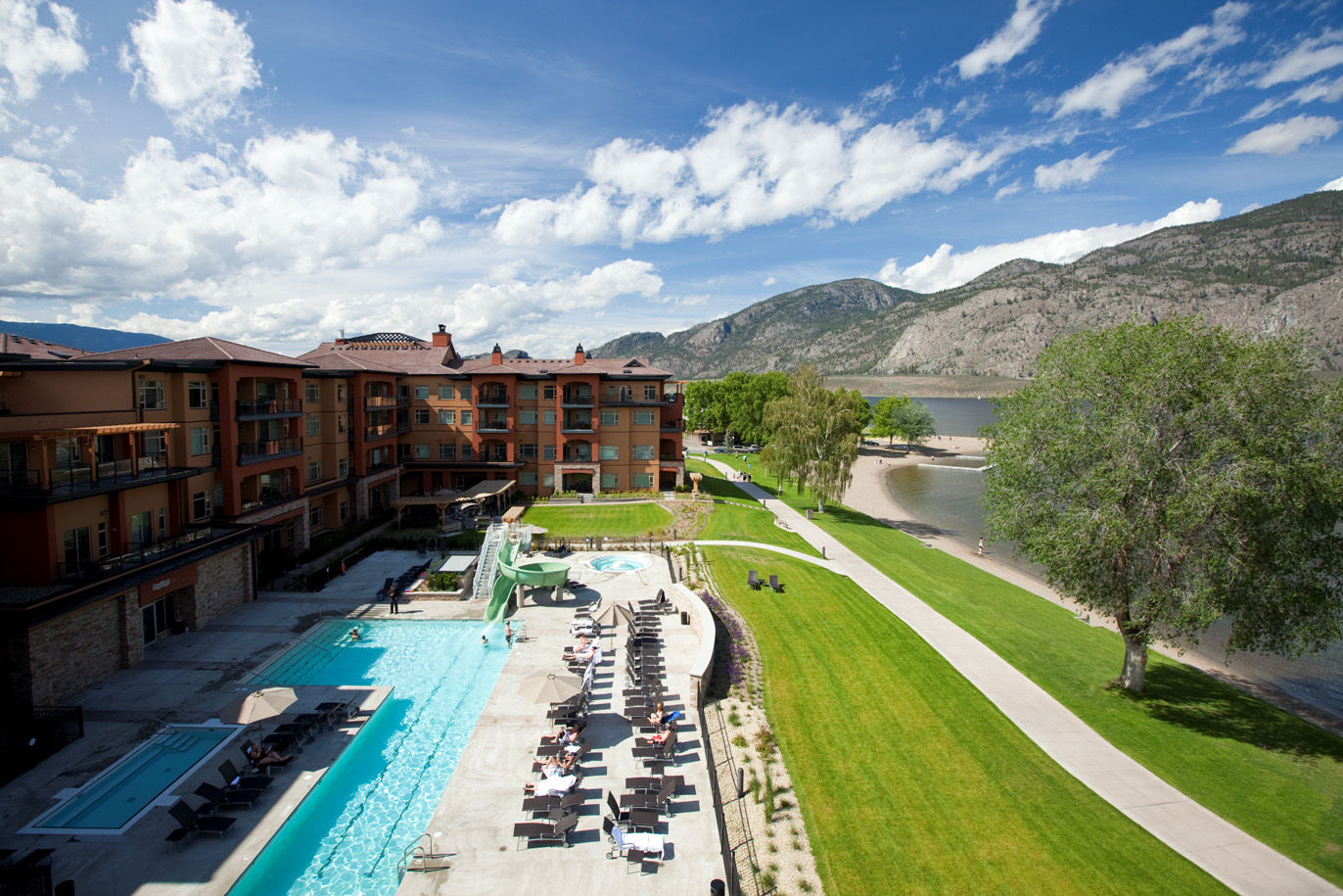 Watermark Beach Resort Osoyoos Exterior foto